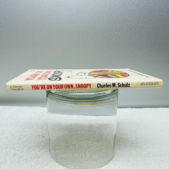 GVUC Book: "You're On Your Own, Snoopy," Charles M. Schulz, Paperback, 1975 - Picture 11 of 11